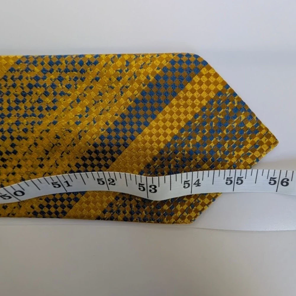 Vintage 70s Wide Tie Yellow Retro Short 4